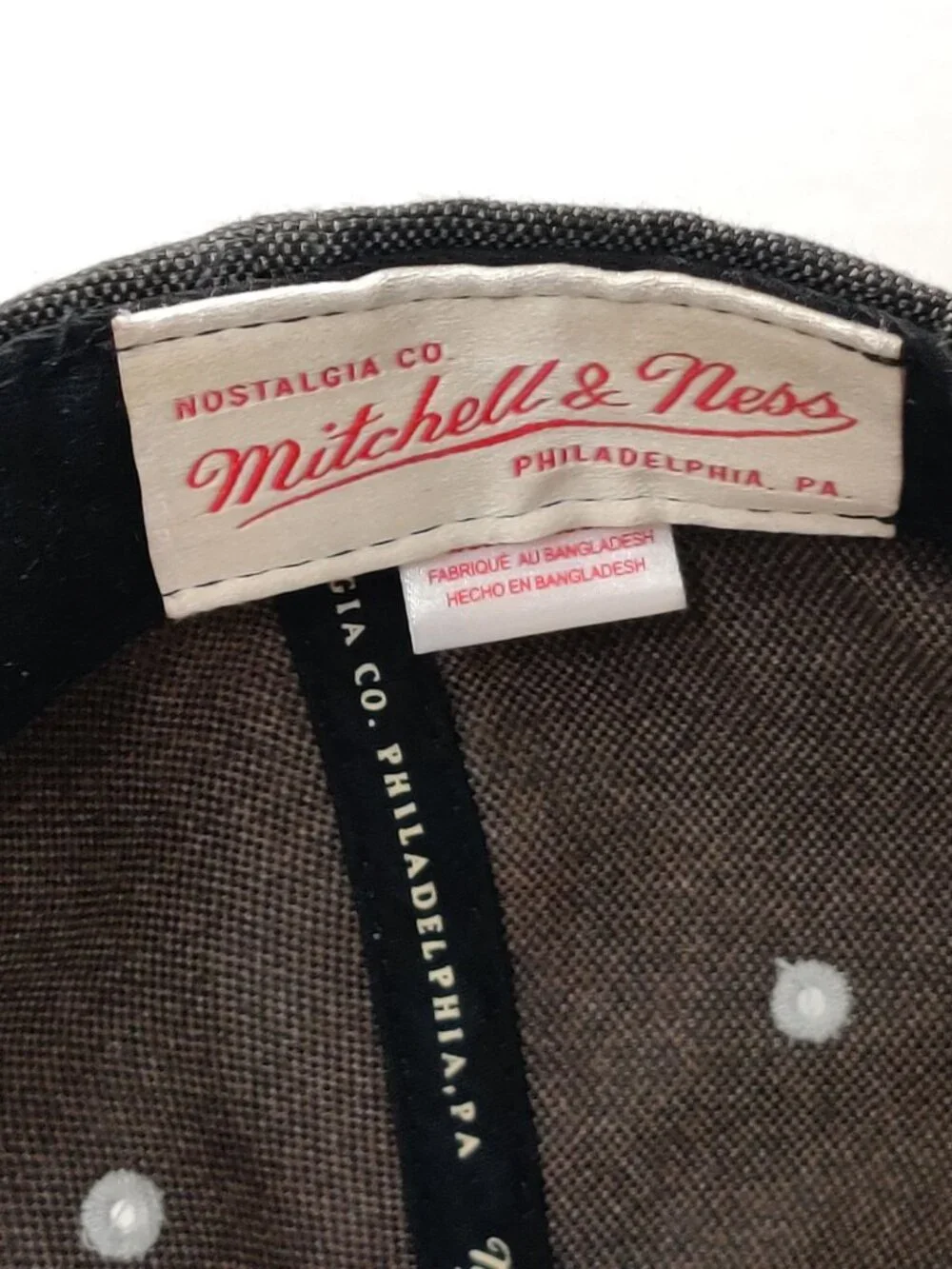 Mitchell & Ness Dallas Mavericks Hat Snapback Gray Black Retro NBA Adjustable